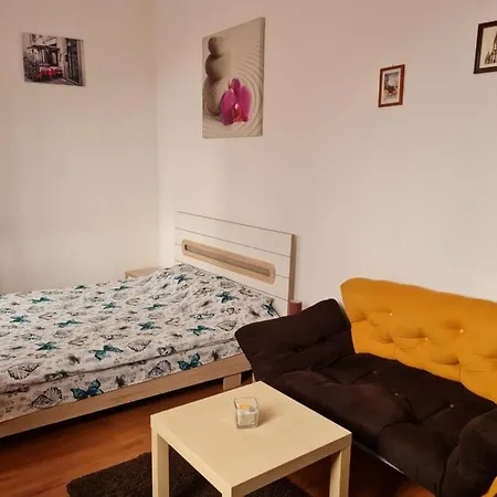 Ava Republique Apartment
