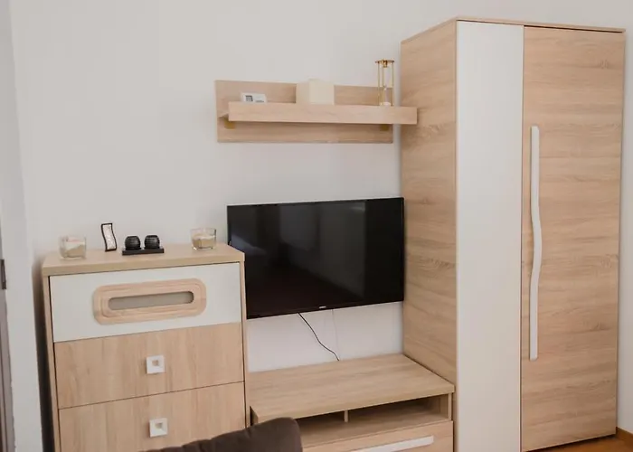 Apartment Ava Republique *